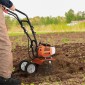 VEVOR Tiller Cultivator Gas Powered, 43CC 2-stroke Garden Cultivator, Tiller με 4 ρυθμιζόμενα μπροστινά δόντια από χάλυβα για καλλιέργεια γκαζόν, κήπου και εδάφους