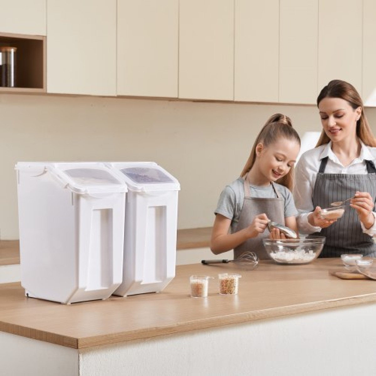 Δοχείο αποθήκευσης ρυζιού VEVOR, 4,5 γαλόνια/20 λίτρα x2 Μεγάλος κάδος τροφής για σκύλους, κάδος αλευριού δημητριακών με υλικά κουζίνας, δοχεία τροφών για κατοικίδια με ρόδες, 2 μεζούρες, αεροστεγές καπάκι, 2 συσκευασίες