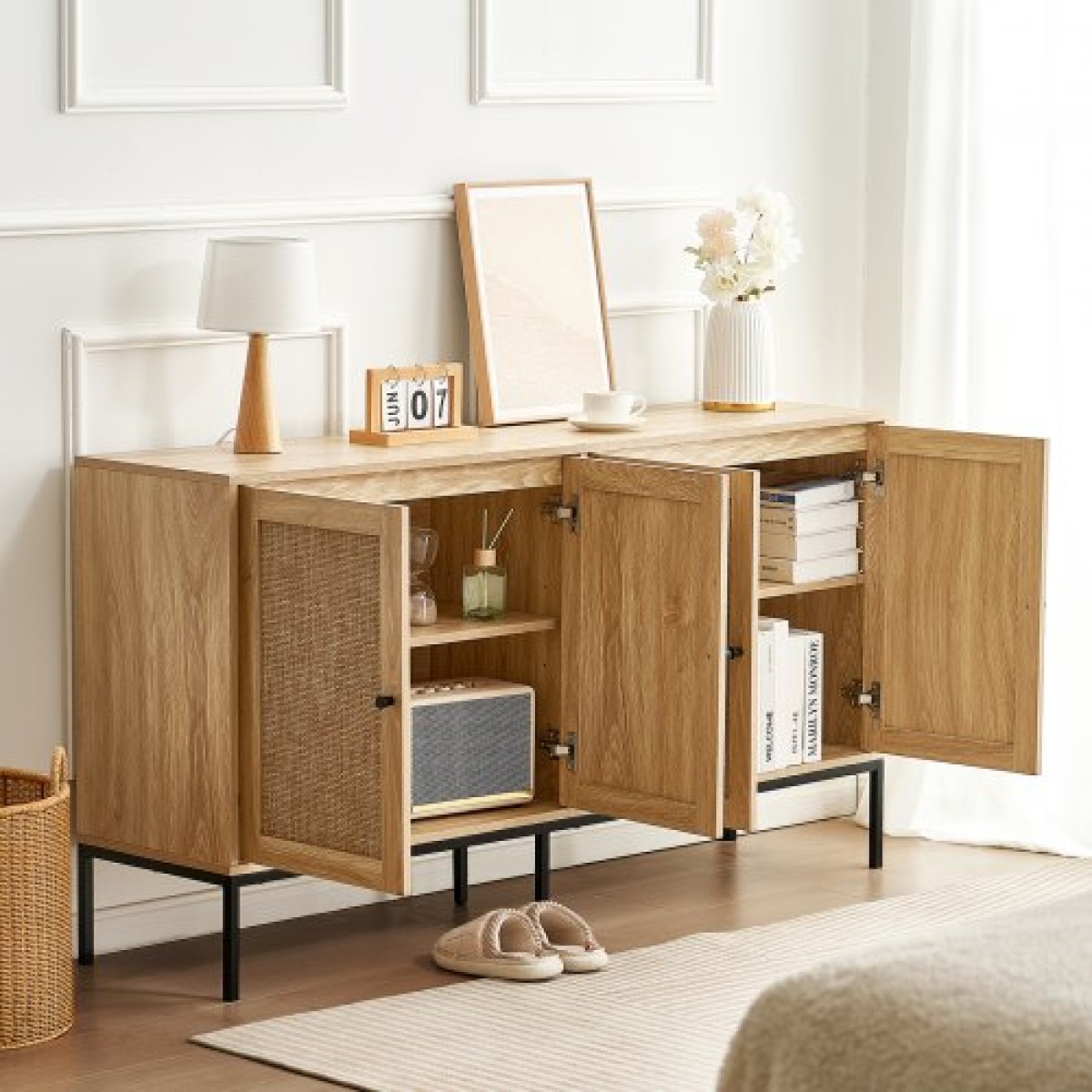 Ντουλάπι VEVOR Rattan, Ντουλάπι αποθήκευσης Rattan με 4 μαγνητικές πόρτες και ρυθμιζόμενα ράφια, ντουλάπι μπουφέ μπουφέ για διάδρομο, είσοδο, σαλόνι ή κουζίνα, φυσικό