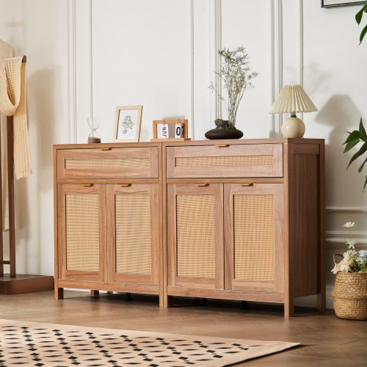 Ντουλάπι VEVOR Rattan, Σετ 2, Ντουλάπι αποθήκευσης Rattan με 4 μαγνητικές πόρτες και 2 συρτάρια, μπουφές μπουφέ με ρυθμιζόμενα ράφια, για διάδρομο, είσοδο, σαλόνι ή κουζίνα, Φυσικό