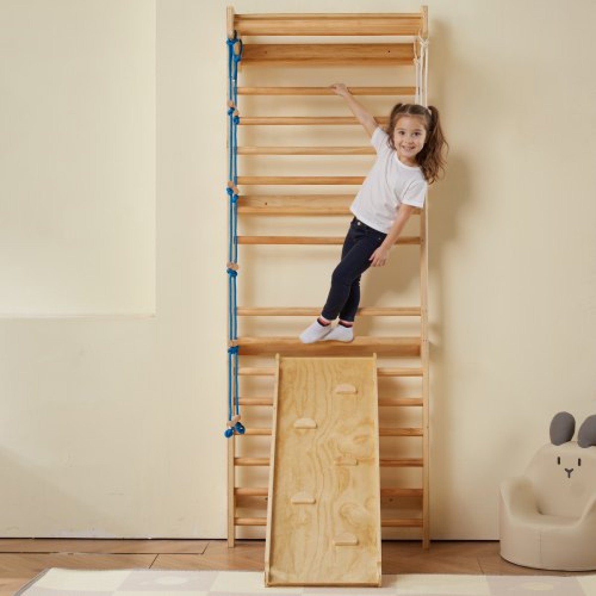 VEVOR Swedish Ladder Wall Gym, 5 σε 1 Ξύλινα παιχνίδια αναρρίχησης εσωτερικής παιδικής χαράς, χωρητικότητα 220 lbs Σουηδική επιτοίχια σκάλα με μπάρα έλξης, γυμναστικούς κρίκους, σκάλα τοίχου, σκάλα με σχοινί και σανίδα ολίσθησης