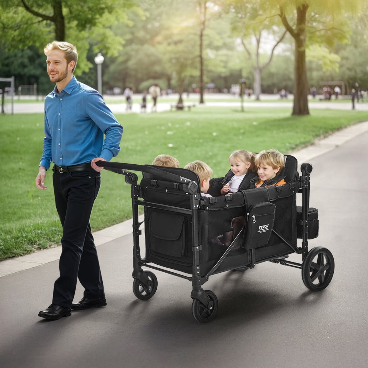Καρότσι VEVOR Wagon για 4 παιδιά, Push Pull Quad πτυσσόμενο καρότσι με ρυθμιζόμενη λαβή, ζώνη ασφαλείας 5 σημείων & αφαιρούμενο κουβούκλιο, καροτσάκι 4 θέσεων για κάμπινγκ, μαύρο (330LBS Φόρτωση)
