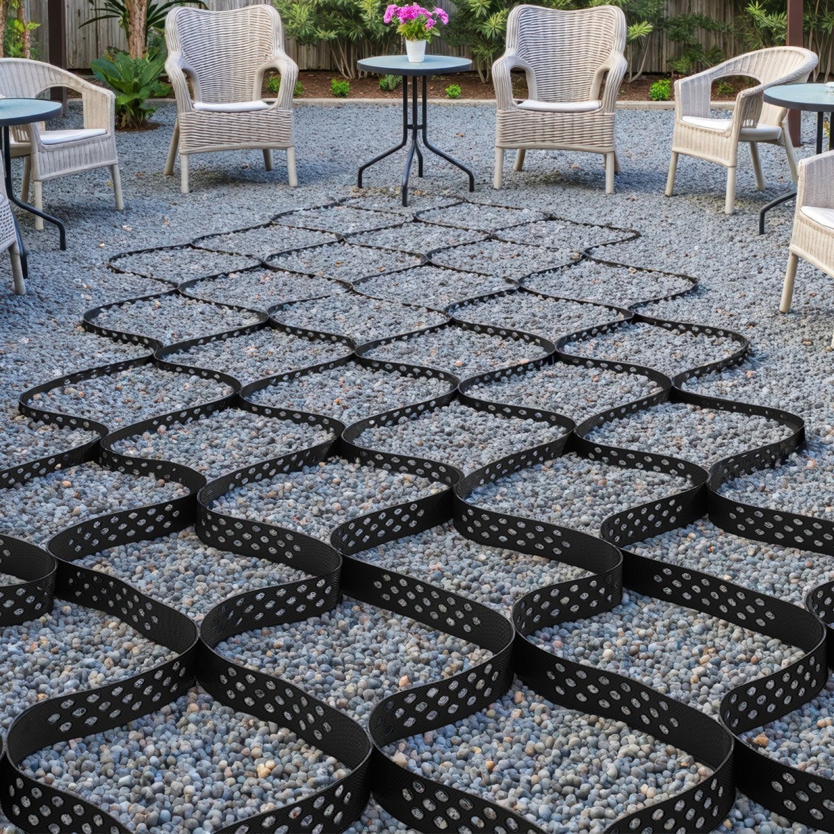 VEVOR Gravel Grid, 2 Inch Depth, 16,4 x 6,5 FT / 5000 x 1980 mm, 1880 LBS Per Sq ft Grass Ground Retainer, Permeable Geo Grids Driveway Stabilization, for Garden, Patio, Walkway, RV Parking Slopes