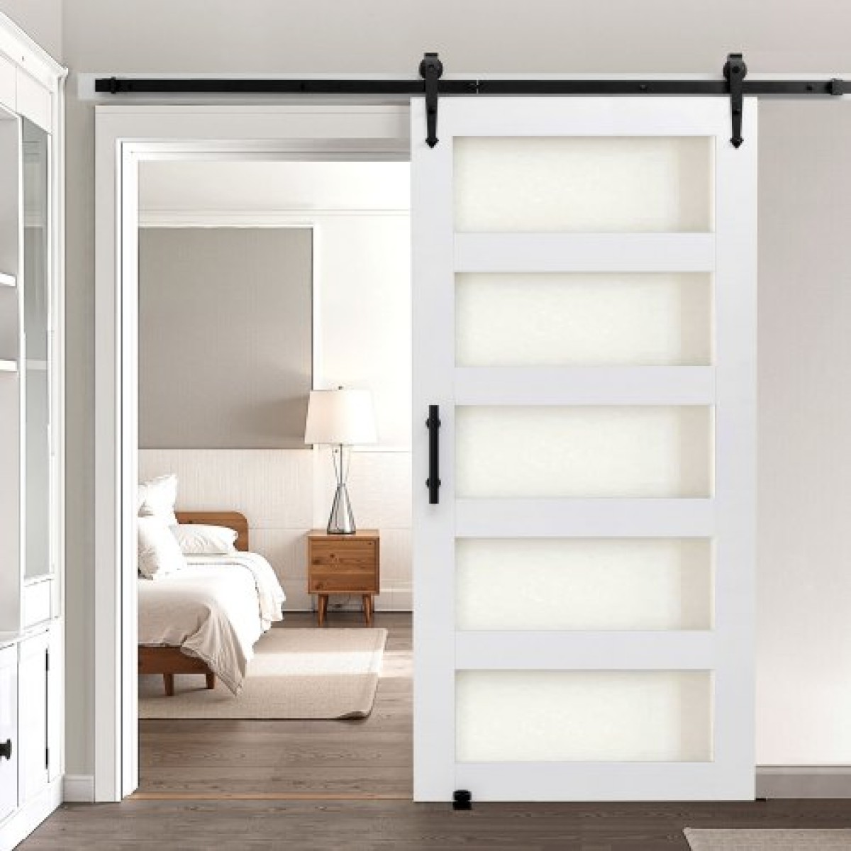 VEVOR Συρόμενη Πόρτα Αχυρώνα, 1067 x 2134 mm, Πάνελ και γυαλί MDF υψηλής αντοχής, Πόρτα αχυρώνα με κιτ υλικού, αδιάβροχη επιφάνεια PVC, εύκολη εγκατάσταση, πλαίσιο H, ομαλά και αθόρυβα συρόμενα για σαλόνι