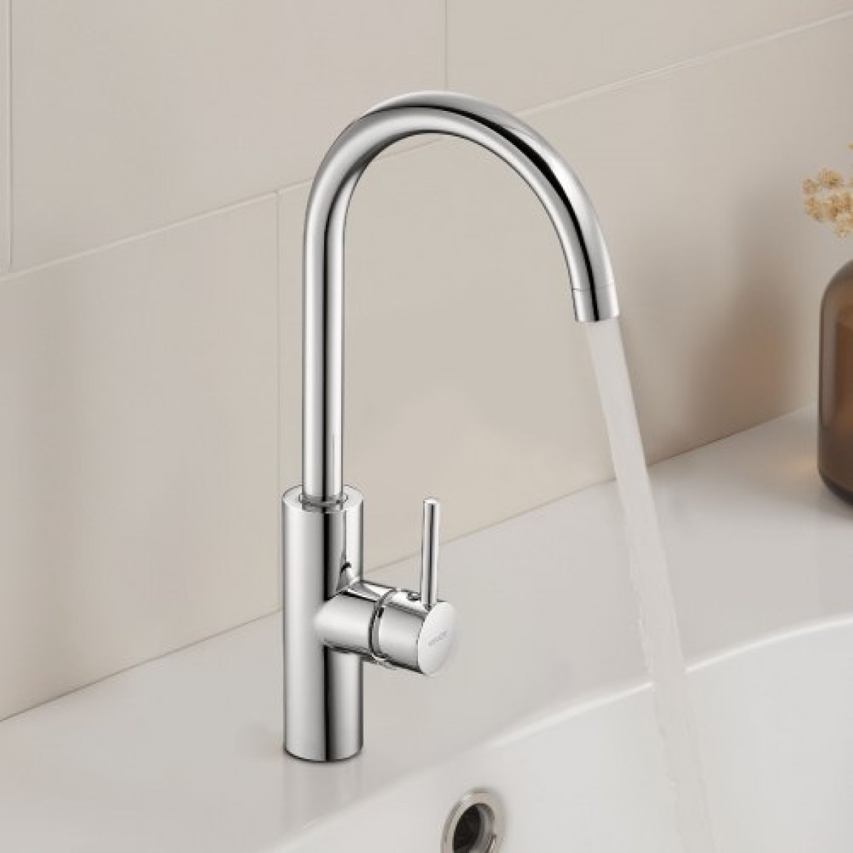 Βρύση νεροχύτη VEVOR Touchless Kitchen Bar, βρύση μπάνιου με αυτόματο αισθητήρα κίνησης μονής λαβής, ευέλικτο περιστρεφόμενο μίξερ κρύου ζεστού νερού Hands-free για σωλήνα 9,5 mm, επιχρωμιωμένο ασήμι