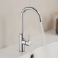 Βρύση νεροχύτη VEVOR Touchless Kitchen Bar, βρύση μπάνιου με αυτόματο αισθητήρα κίνησης μονής λαβής, ευέλικτο περιστρεφόμενο μίξερ κρύου ζεστού νερού Hands-free για σωλήνα 9,5 mm, επιχρωμιωμένο ασήμι