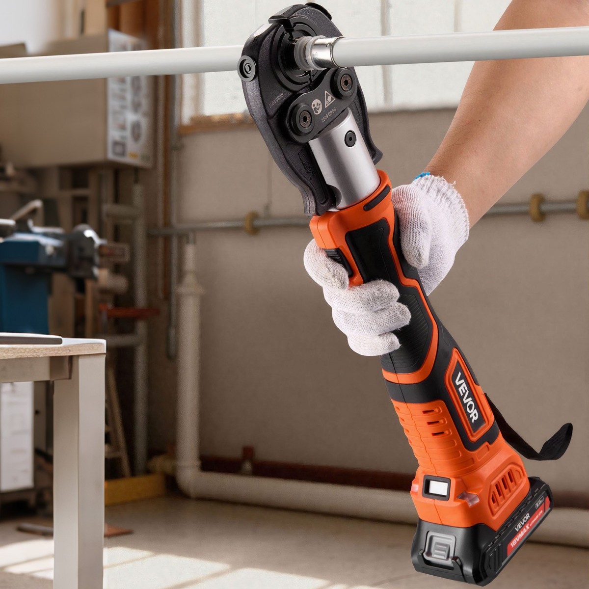 VEVOR Cordless Pipe Tool Kit, 18V Electric Pipe Crimping Tool for PEX & Aluminium-Plastic Tubes - με U16, U20, U25, U32 Press Jaws, 2pcs 2AH Batteries, Fast Charger & Carrying Case