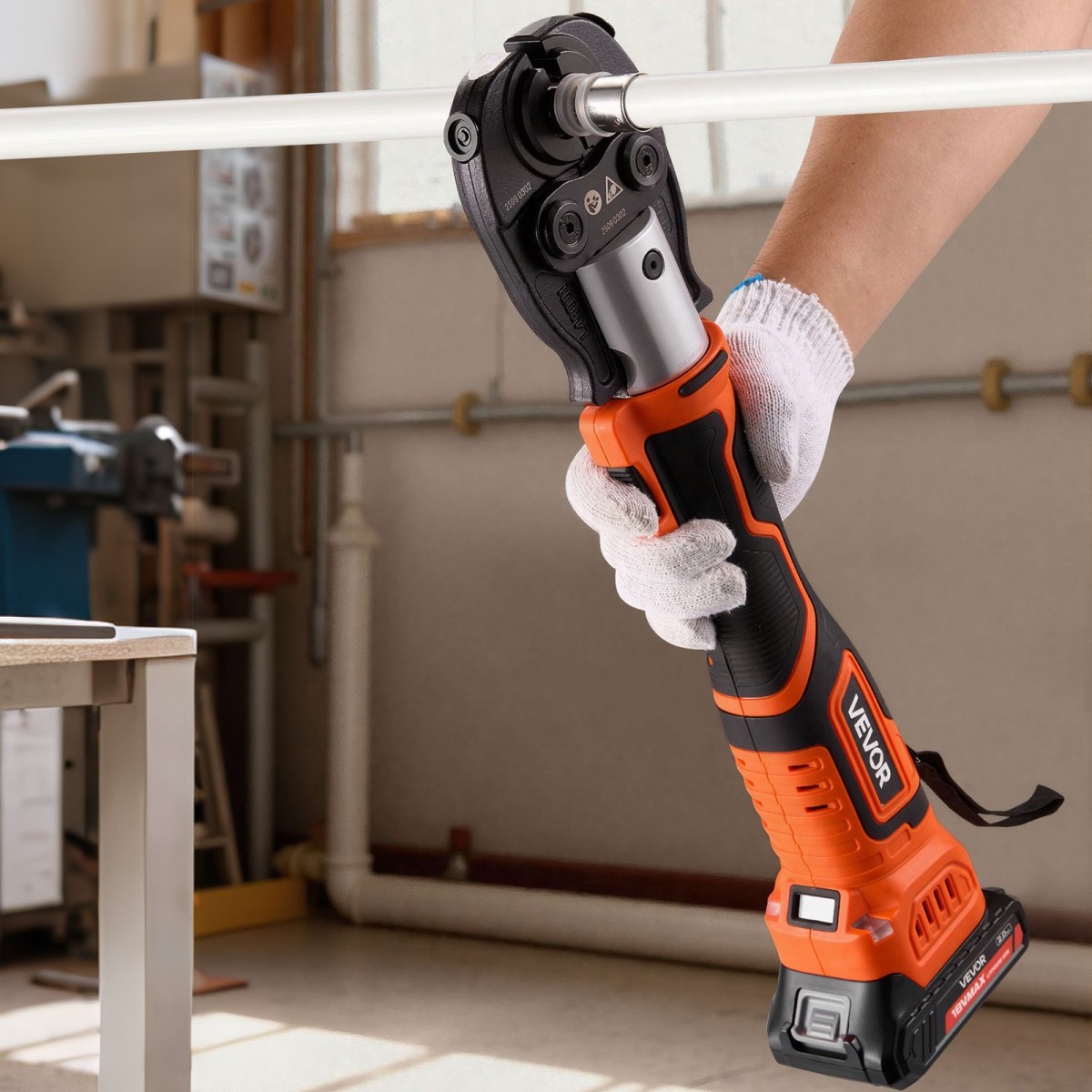 VEVOR Cordless Pipe Tool Kit, 18V Electric Pipe Crimping Tool for PEX & Aluminium-Plastic Tubes - με σιαγόνες TH16 TH20 TH26 TH32, 2 τμχ Μπαταρίες 2AH, Γρήγορος φορτιστής & θήκη μεταφοράς