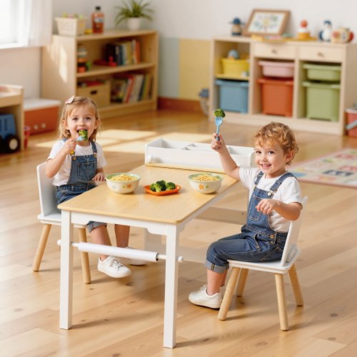Σετ τραπεζιού και καρέκλας VEVOR Kids Art, Τραπέζι χειροτεχνίας για νήπια με ντουλάπι αποθήκευσης 3 επιπέδων, Ξύλινο Παιδικό γραφείο δραστηριότητας με 2 καρέκλες, Art Craft Play Desk για ανάγνωση, μάθηση, σχέδιο, γραφή, λευκό