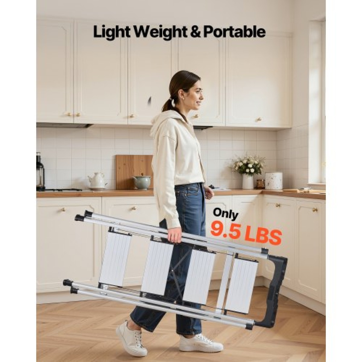 VEVOR 4 Step Ladder, Πτυσσόμενο σκαμπό με φαρδύ αντιολισθητικό πεντάλ και άνετη λαβή, φορητή σκάλα αλουμινίου χωρητικότητας 150 kg, πολλαπλών χρήσεων για κουζίνα, σπίτι, αποθήκη και γραφείο, ασημί
