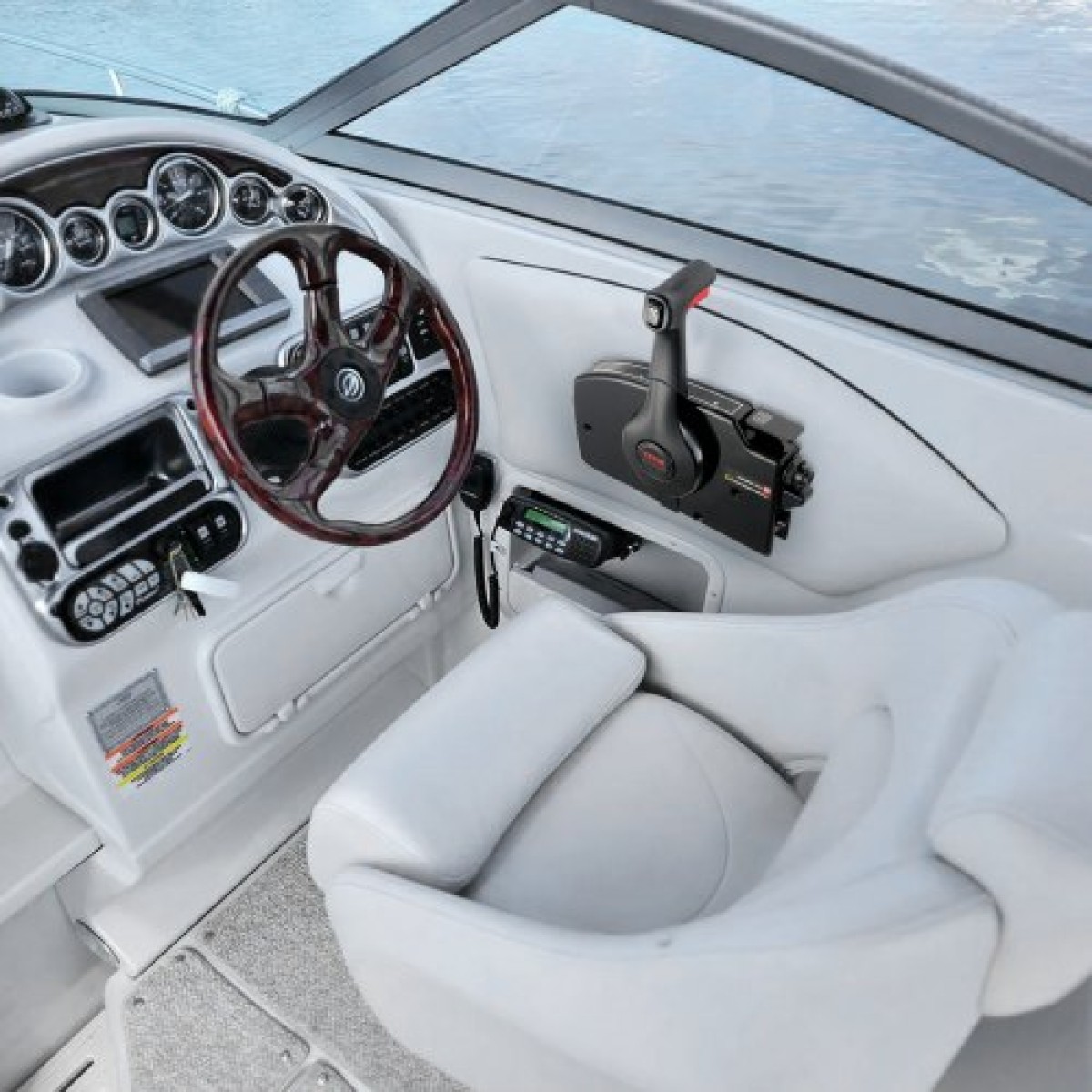 VEVOR Boat Throttle Control, 881170A15 Πλαϊνά τοποθετημένο εξωλέμβιο τηλεχειριστήριο για Mercury PT 2-stroke, Marine Throttle Control Box με Power Trim Switch, 16,3 ft Harness 8+4 Pin, and Lanyard