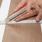 VEVOR Αυτοκόλλητα πλακάκια δαπέδου βινυλίου 36 x 6 ιντσών, 36 πλακάκια πάχους 2,5 χιλιοστών Peel & stick, φυσικό ξύλο με κόκκους DIY δάπεδο για κουζίνα, τραπεζαρία, υπνοδωμάτια & μπάνια, Εύκολη διακόσμηση σπιτιού