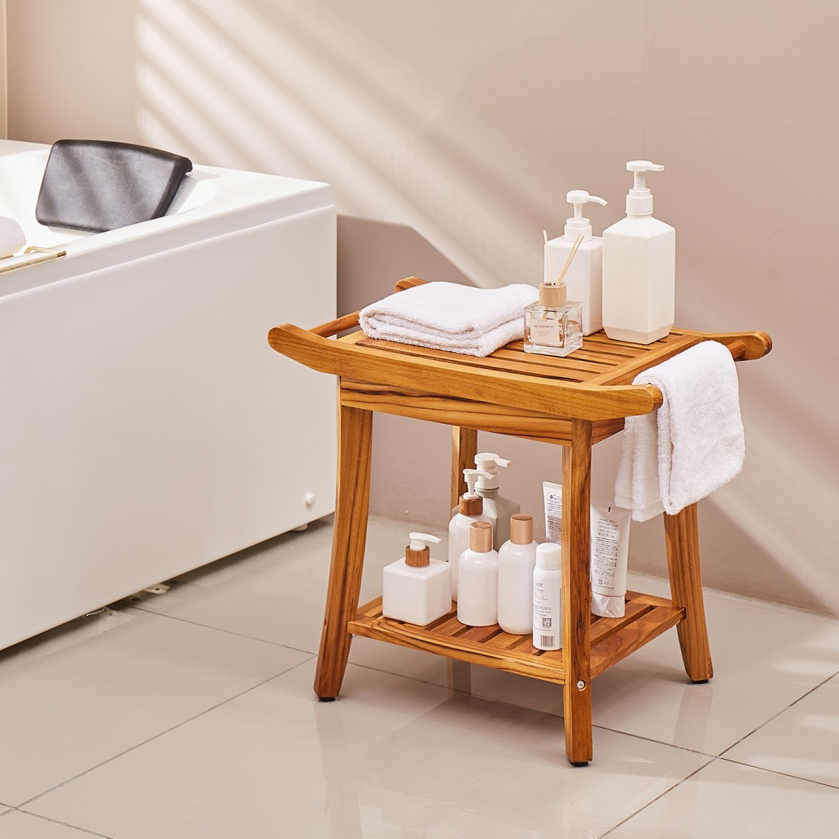 Πάγκος ντους VEVOR Teak, 22 x 14,4 x 18,5 ίντσες, αδιάβροχο ξύλινο σκαμπό ντους με αντιολισθητικά πόδια λαβής ραφιού αποθήκευσης, Μέγιστο φορτίο 300 lbs Κάθισμα καρέκλας ντους, για χρήση σε εσωτερικό και εξωτερικό μπάνιο