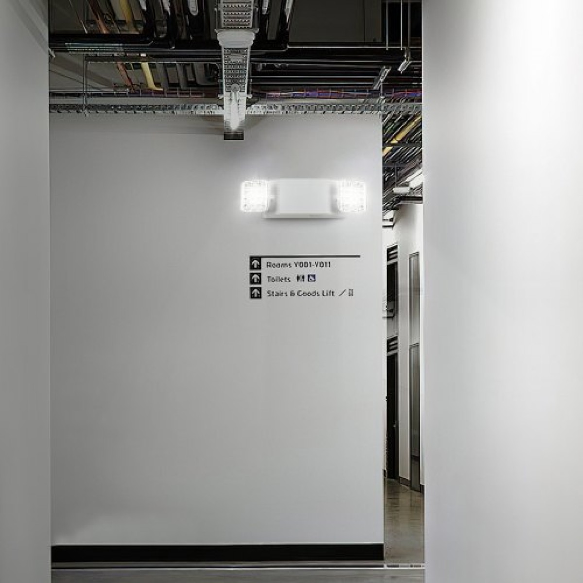 VEVOR 24 Pack Εμπορικό φως έκτακτης ανάγκης, 3W, Λευκό LED φωτιστικά για έξοδο έκτακτης ανάγκης με εφεδρική μπαταρία 180 λεπτών ρυθμιζόμενη 2 LED τετράγωνη βάση κεφαλής, οροφής ή τοίχου για διακοπές ρεύματος σε επιχειρήσεις