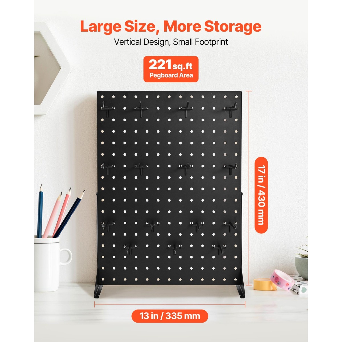 Βάση οθόνης VEVOR Pegboard, 43 x 33 cm Επιτραπέζια βάση επίδειξης μανταλάκια με 15 γάντζους, πάνελ σανίδας με μανταλάκια ψυχρής έλασης για παντοπωλείο, κατάστημα λιανικής και κοσμηματοπωλείο, μαύρο (1 ΤΕΜ)