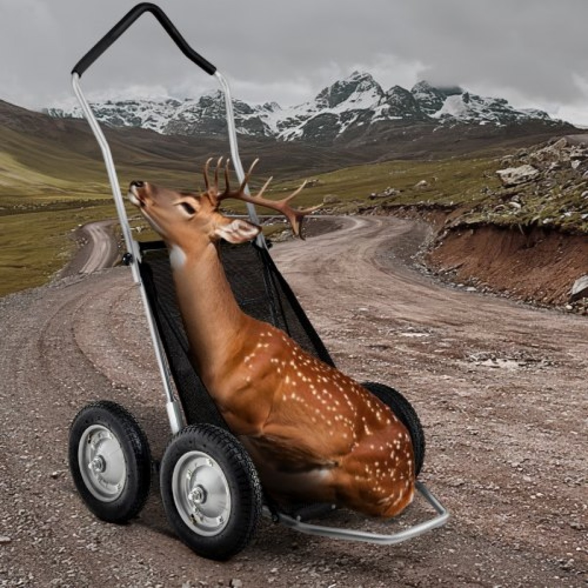 Καρότσια παιχνιδιών VEVOR για κυνήγι, 500LBS Deer Cart Game Hauler, Heavy-Duty Crawler Cart, Παντός εδάφους πτυσσόμενο καρότσι μεταφοράς ελαφιών με ελαστικά που απορροφούν τους κραδασμούς, Utility Gear Dolly for Hunting Ψάρεμα Πεζοπορία