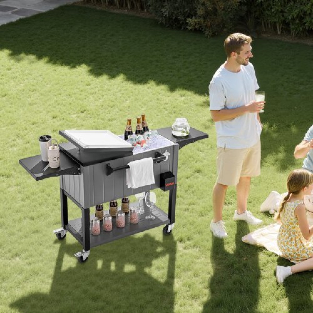 VEVOR 75,7L Rolling Ice Chest, χωρητικότητα έως 50 μπουκάλια / 110 κουτάκια, φορητό αίθριο Party Bar Drink Cooler Cart με κάτω ράφι & αναδιπλούμενα πλαϊνά ράφια, πισίνα ποτών με περιστρεφόμενους τροχούς και ανοιχτήρι μπουκαλιών