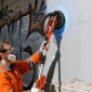 Τριβείο γυψοσανίδας VEVOR, Ηλεκτρικό τριβείο γυψοσανίδας 950W, εργαλείο αφαίρεσης οροφής ποπ κορν με 7 μεταβλητή ταχύτητα 1000-2300 σ.α.λ., φως LED διπλού ορόφου, πτυσσόμενη & επεκτεινόμενη λαβή, 15 δίσκοι λείανσης, σωλήνας σκόνης