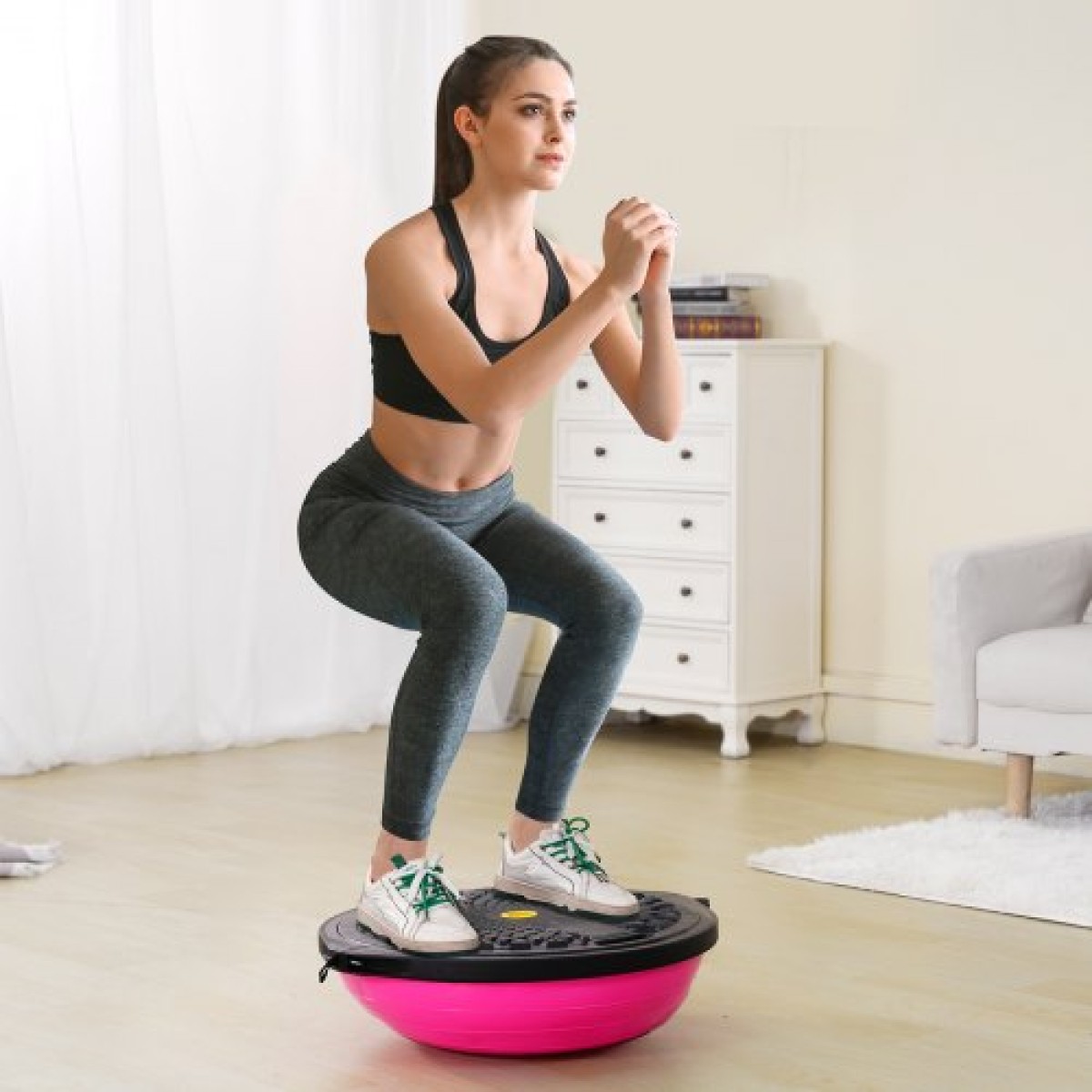 VEVOR Half Exercise Ball Trainer, 26 ιντσών Balance Ball Trainer, 1500lbs Capacity Stability Ball, Yoga Ball with Resistance Bands & Foot Pump, Strength Fitness Ball for Home Gym Workout Full Body, Ροζ