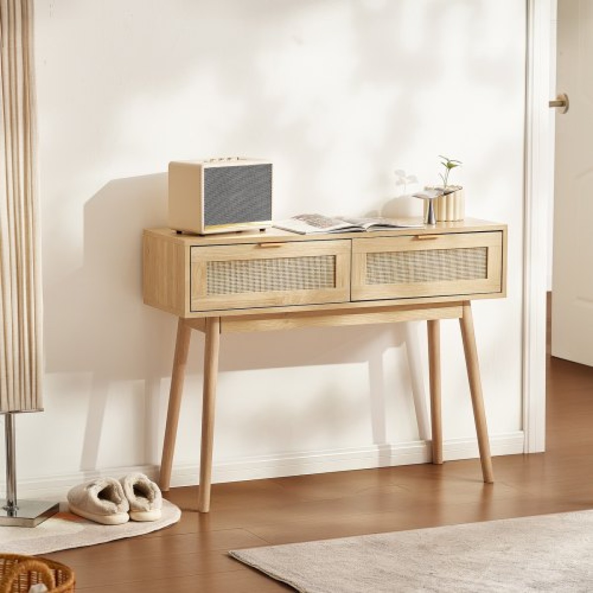 Τραπέζι κονσόλας VEVOR Rattan με 2 συρτάρια αποθήκευσης, Τραπέζι εισόδου Rattan με συρόμενη πόρτα από φυσικό Rattan, Τραπέζι καναπέ κονσόλας για σαλόνι, μελέτη, είσοδο ή τοίχο τηλεόρασης, φυσικό