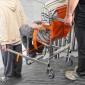 Καρέκλα σκάλας VEVOR EMS, χωρητικότητα 159 κιλών, Αναδιπλούμενη αναπηρική καρέκλα αναρρίχησης έκτακτης ανάγκης από αλουμίνιο με 2 ρόδες, φορητή καρέκλα ανελκυστήρων σκάλας Ασθενοφόρο πυροσβέστη Χρήση εκκένωσης για ηλικιωμένους, άτομα με ειδικές ανάγκες