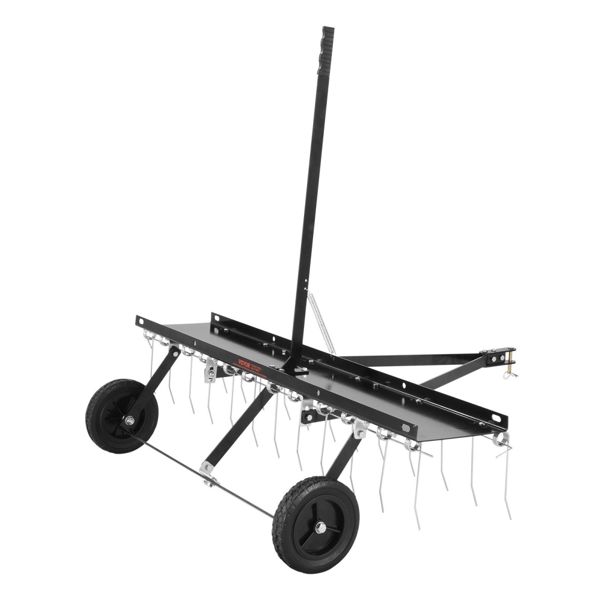 VEVOR Tow Behind Dethatcher, 48 ιντσών Tow Dethatcher με 24 Spring Steel Tines, Lawn Dethatcher Rake για ATV ή Mower, Tow Behind Lawn Rake with Lift Handle for Garden Farm Grass