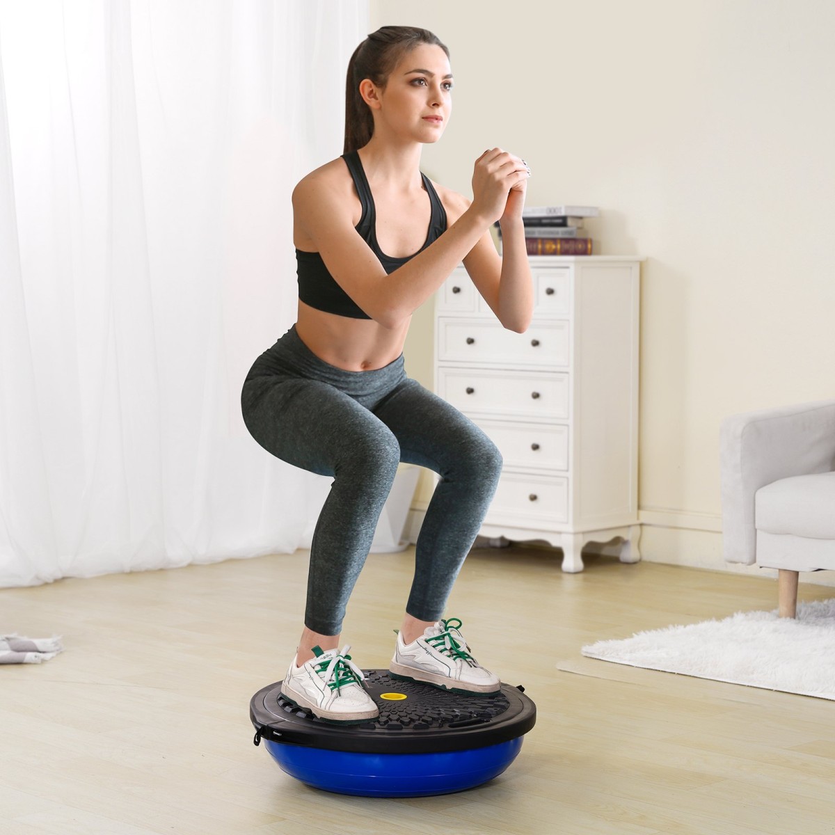 VEVOR Half Exercise Ball Trainer, 26 ιντσών Balance Ball Trainer, 1500lbs Capacity Stability Ball, Yoga Ball with Resistance Bands & Foot Pump, Strength Fitness Ball for Home Gym Workout Full Body, Μπλε