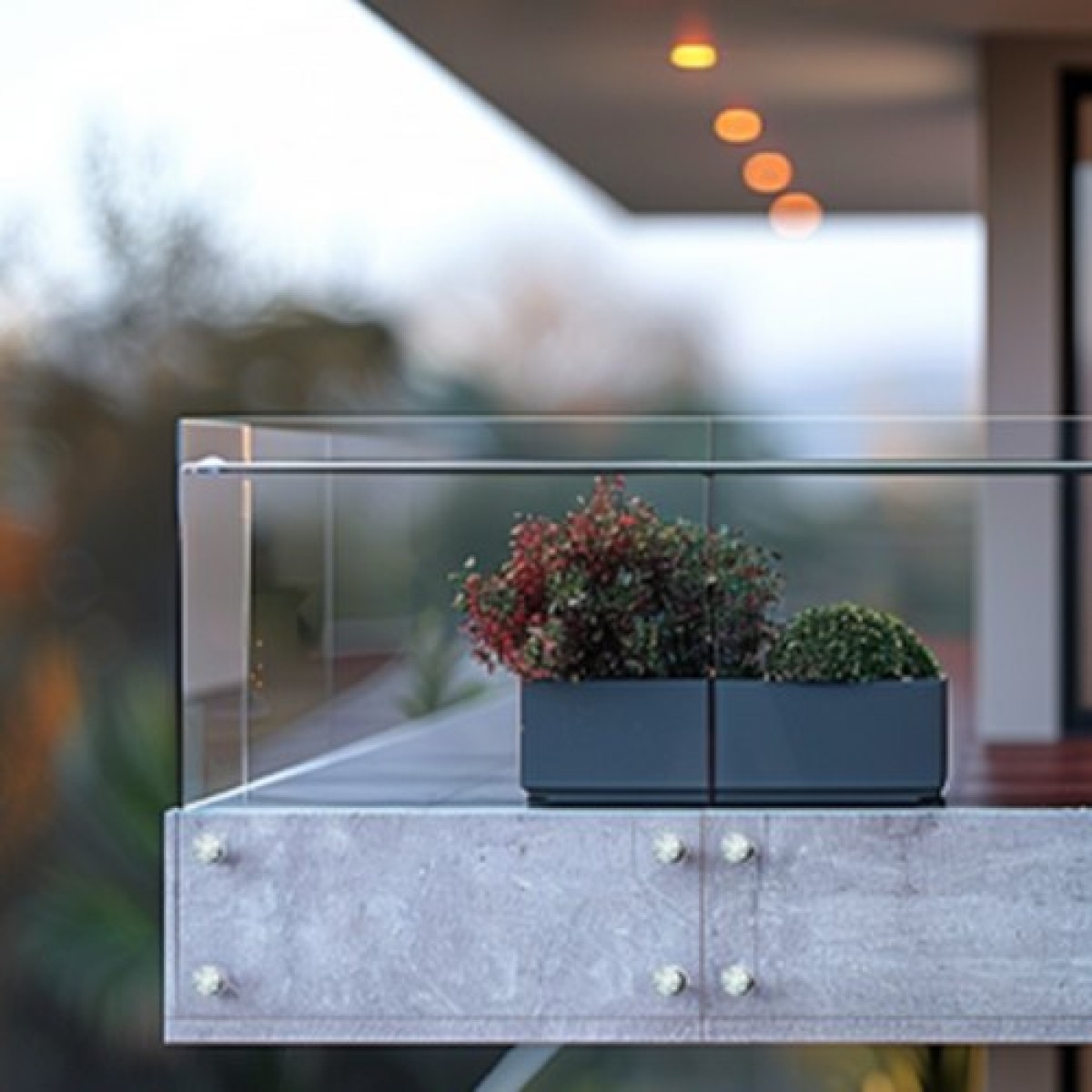 Σφιγκτήρας VEVOR Glass, 10 ΤΕΜ. Στήριγμα με κιγκλίδωμα στρογγυλό γυαλί για 0,31 "-0,62" σκληρυμένο γυαλί, 316 ανοξείδωτο ατσάλι Σφιγκτήρας τοποθέτησης, γυάλινο στήριγμα ραφιού για μπαλκόνι, κήπο, πισίνα, σκάλα, ασήμι
