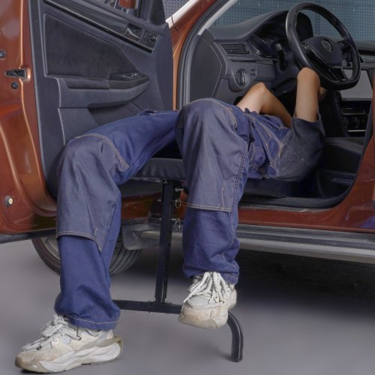 VEVOR Under Dash Creeper, 1016 mm, 149,7 kg Χωρητικότητα Rolling Mechanic Garage Creeper, 20,3-27,4 in Ρυθμιζόμενο ύψος, ξαπλωμένο ή όρθιο στο εσωτερικό του αυτοκινήτου ή του φορτηγού, Easy Fold Support for Garage Shop
