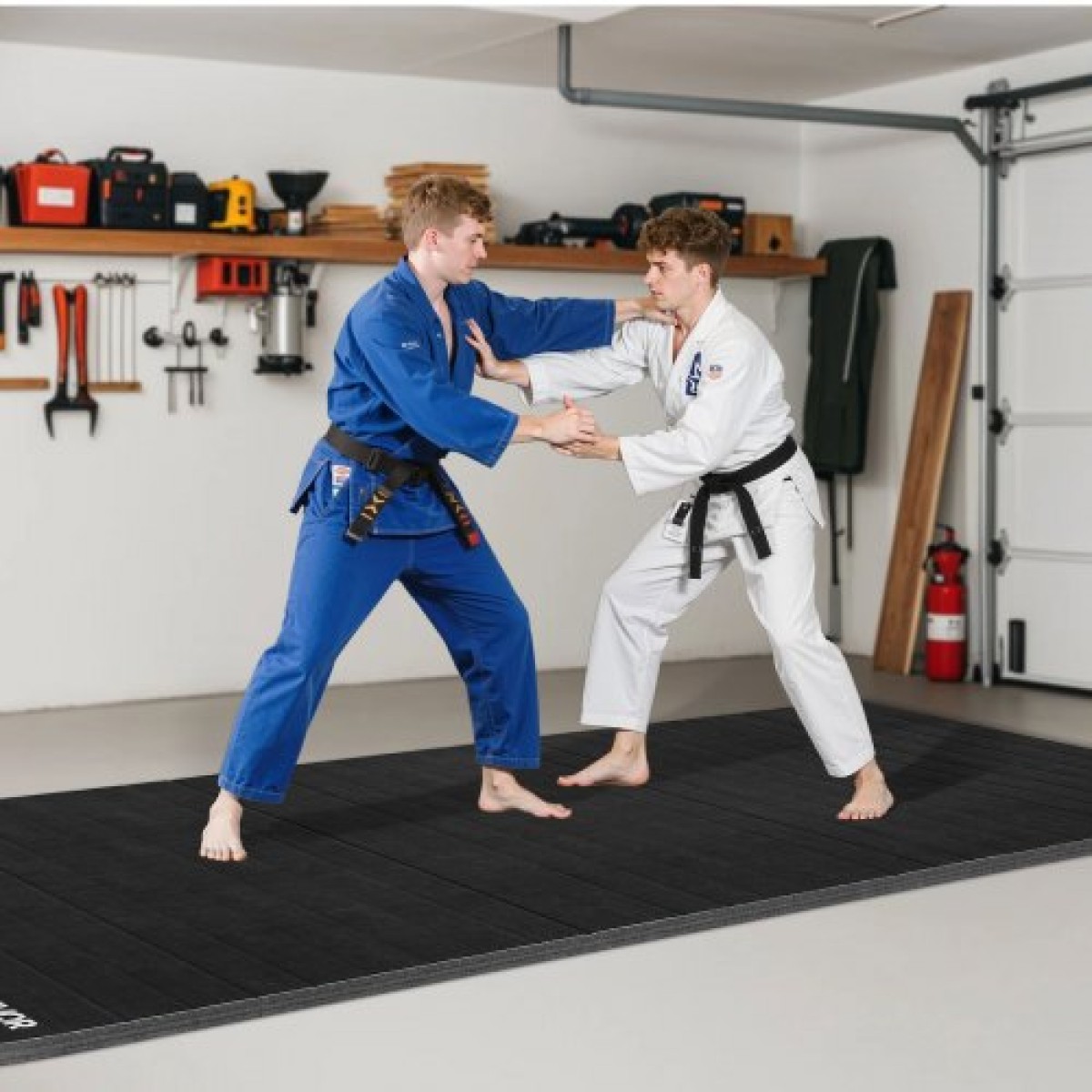 VEVOR 3x1,5 m Wrestling Mat, Martial Arts Thick Mat for Home Gym Workouts Exercise, Αδιάβροχο PVC Roll-Up Training Mats for Gymnastics, Tatami, Jiu Jitsu BJJ MMA Judo, Boxing, Black