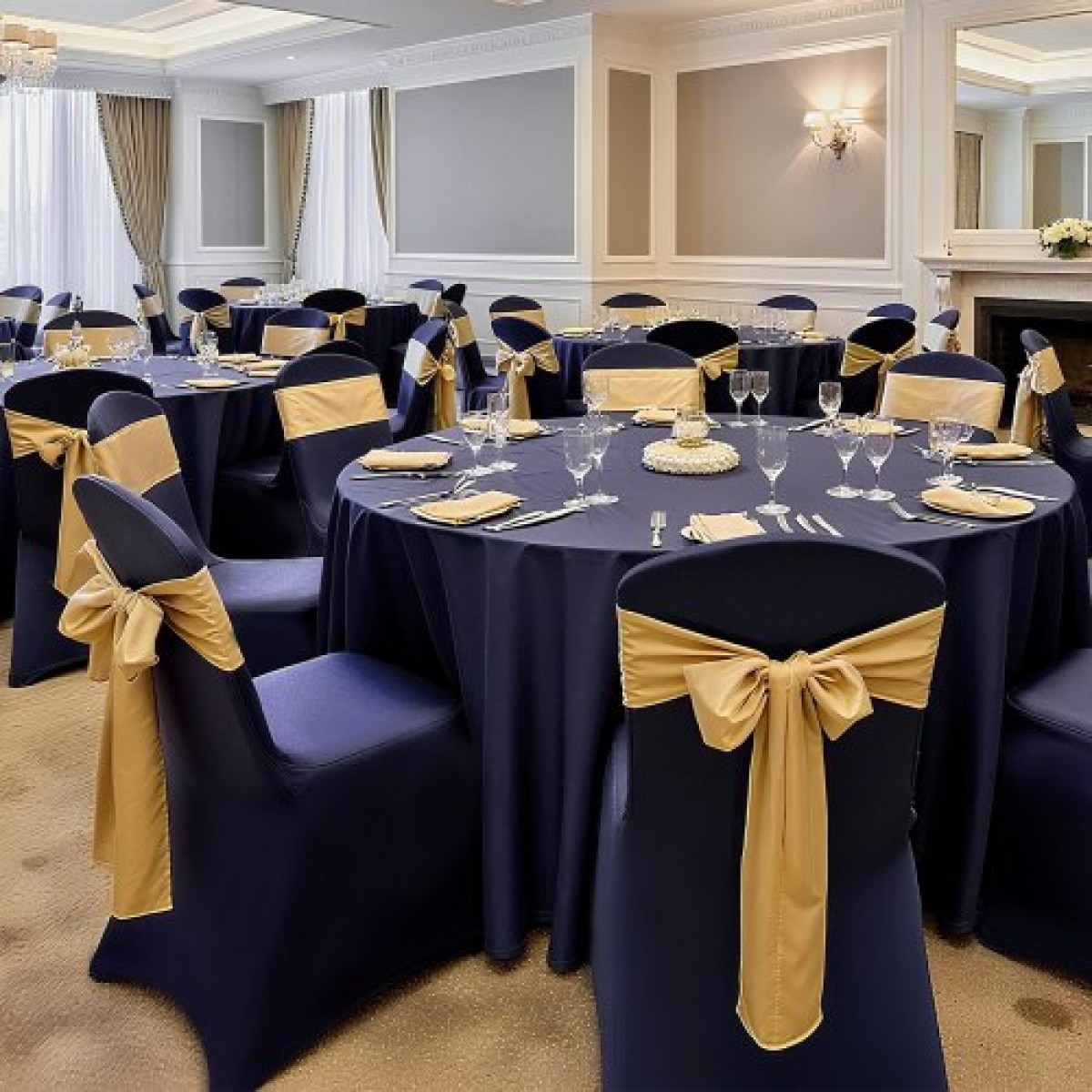 Καλύμματα καρέκλας VEVOR 50 τμχ Navy Blue, κάλυμμα καρέκλας Spandex από πολυεστέρα, Stretch slipcovers για δείπνο σε δείπνο σε γαμήλια πάρτι, Πλατεία μπροστινά καλύμματα καρέκλας, Ταιριάζει σε διαστάσεις καρέκλας έως 20,08 x 17,72 x 37,4 ίντσες