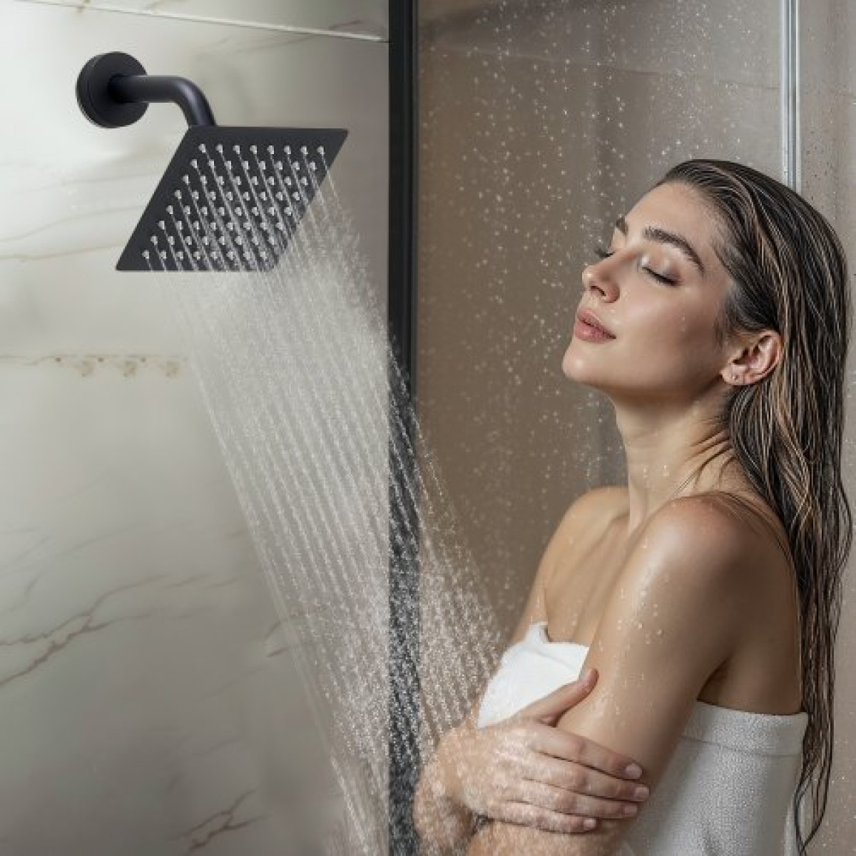 Σετ βρύσης ντους VEVOR, Σύστημα ντους βροχής βάσης οροφής 254 mm με κεφαλή επιτοίχιας βάσης 152 mm και σπρέι χειρός 2 σε 1, περιστρεφόμενη 3-λειτουργική βαλβίδα ορειχάλκινης κεφαλής βροχής και κιτ επένδυσης, Μαύρο ματ