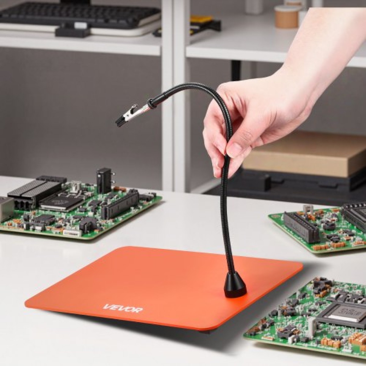Βοηθητικός σταθμός συγκόλλησης VEVOR Magnetic Hands Helping, 4 Flexible Arms Third Hand Tool, με 6 βάσεις PCB Pillar & 360 Hot Air Gun Holder, Heavy-Duty Base Soldering Helper for Electronic Repair Craft