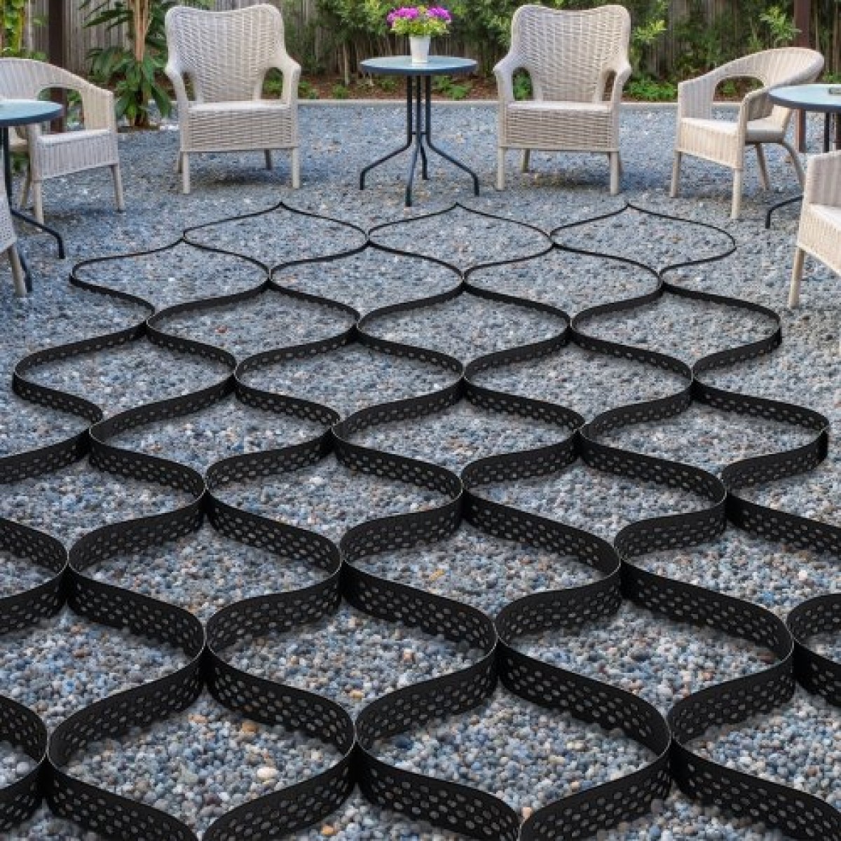 VEVOR Gravel Grid, 3 Inch Depth, 24,93 x 9,52 FT / 7600 x 2900 mm, 1880 LBS Per Sq ft Grass Ground Retainer, Permeable Geo Grids Driveway Stabilization, for Garden, Patio, Walkway, RV Parking Slopes