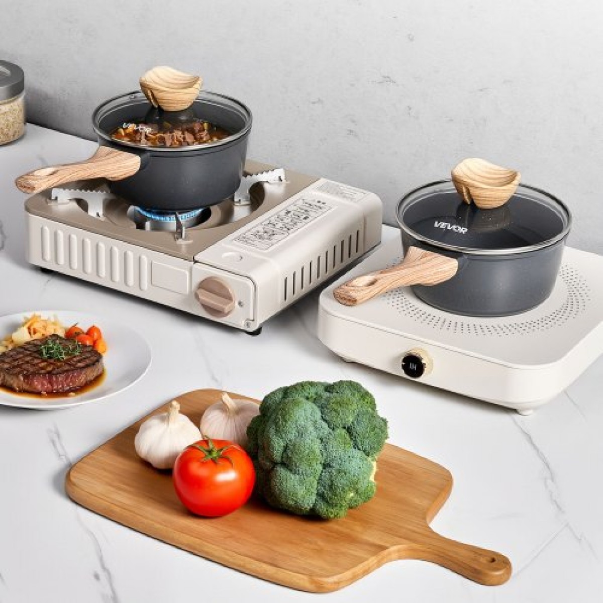 Κατσαρόλα VEVOR 1.5 QT, Αντικολλητικό τηγάνι με γυάλινο καπάκι, Σάλτσα πολλαπλών χρήσεων με αποσπώμενο χερούλι, κατσαρόλα μικρή κουζίνα κουζίνας με επικάλυψη, συμβατό με επαγωγή, μαύρο