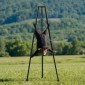 VEVOR Tripod Deer Hoist, χωρητικότητα φόρτωσης 500 lbs, ανυψωτικό βαρούλκο κυνηγιού κυνηγιού με βαρούλκο και χειροκίνητο βαρούλκο, αξεσουάρ καθαρισμού και καθαρισμού κυνηγιού κυνηγιού για καθαρισμό, απολέπιση και κίνηση, μαύρο