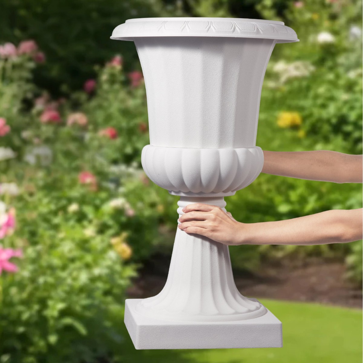 VEVOR Plastic Urn Planters, 40 x 67 cm, 2 Pack Λευκές Κλασικές Γλάστρες Ζαρντινιέρες Μπροστινής Βεράντας, Βάζο εσωτερικού & εξωτερικού χώρου για γάμο, πάρτι, εκδήλωση, σπίτι, σκηνή, κήπο, μπαλκόνι, διακόσμηση βεράντας