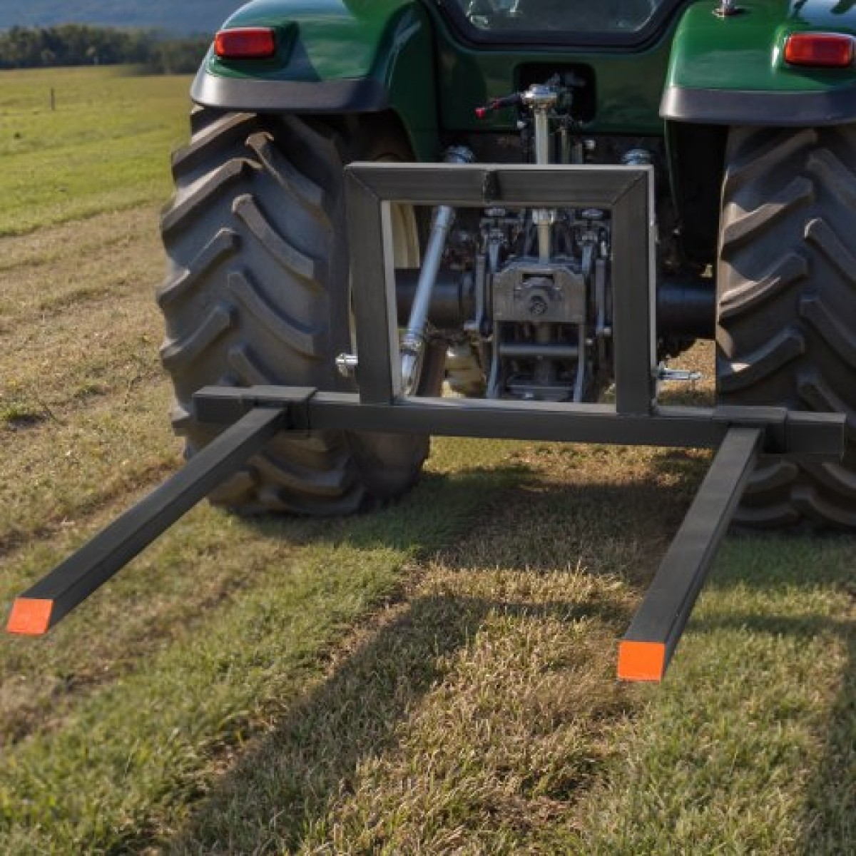 Πιρούνια παλετών VEVOR 3 Point Hitch, 680 kg Σφιγκτήρας σε πιρούνια παλέτας, 128 cm Συνολικό μήκος βαρέως τύπου πιρούνι τρακτέρ με 73,5-117 cm ρυθμιζόμενο πλάτος πιρουνιού, εξαρτήματα γρήγορης κοτσαδόρου για τρακτέρ Κατηγορίας 1