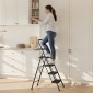 Σκάλα VEVOR 4 Step, Πτυσσόμενο σκαμπό με φαρδύ αντιολισθητικό πεντάλ, δίσκος εργαλείων, λαβή Comfort, φορητή σκάλα από χάλυβα χωρητικότητας 272 kg, Πολλαπλής χρήσης για κουζίνα, σπίτι, νοικοκυριό και γραφείο, Μαύρο