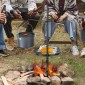Ρυθμιζόμενη σχάρα μαγειρέματος VEVOR Swivel Campfire Grill Heavy Duty Steel Open Fire Cooking Σχάρα