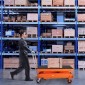 Επιτραπέζιο καρότσι VEVOR Hydraulic Lift, 789,3 kg Χωρητικότητα 149,9 cm Ύψος ανύψωσης, Χειροκίνητο τραπέζι ανύψωσης διπλού ψαλιδιού με 4 τροχούς και αντιολισθητικό μαξιλαράκι, υδραυλικό καρότσι με ψαλίδια για χειρισμό και μεταφορά υλικού
