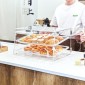 Βιτρίνα ζαχαροπλαστικής VEVOR, Επαγγελματική θήκη αρτοποιίας 2 επιπέδων, ακρυλικό κουτί προβολής με πρόσβαση στην πίσω πόρτα και αφαιρούμενα ράφια, Keep Fresh for Donut Bagels Cake Cookie, 52,6 x 33,5 x 30,2 cm