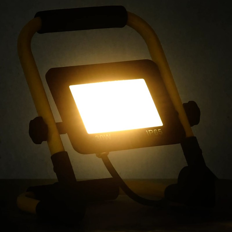 vidaXL Προβολέας LED με Λαβή Θερμό Λευκό 30 W
