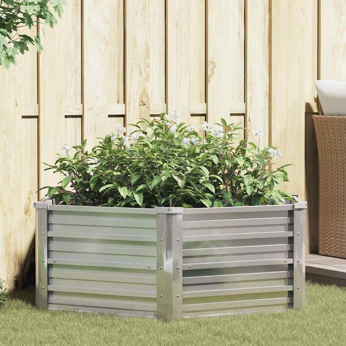 vidaXL Ζαρντινιέρα Υπερυψωμένη Ασημί 129 x 45 εκ. Γαλβανισμ. Χάλυβας