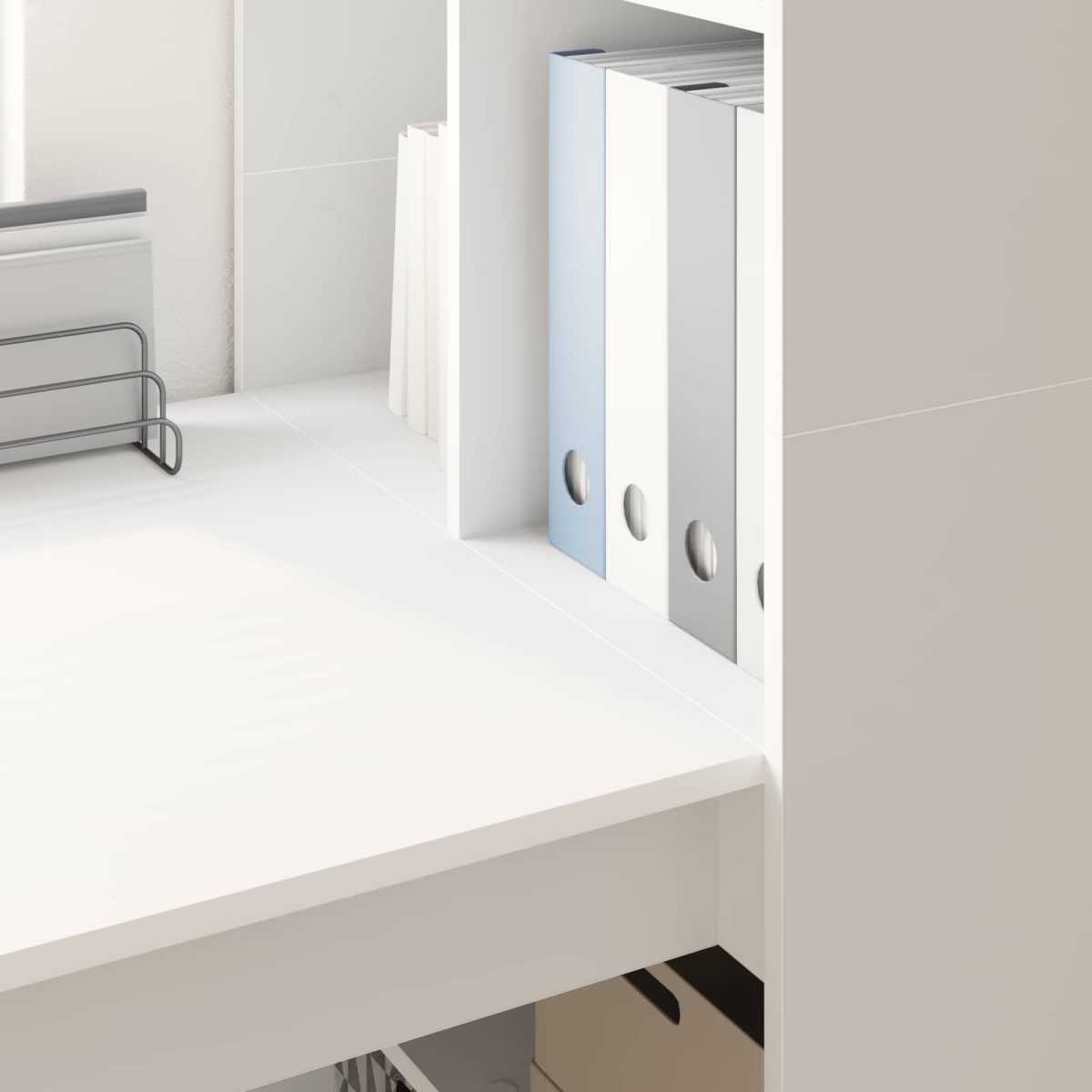 vidaXL Γραφείο Λευκό Επεξεργασμένο Ξύλο 122 x 67 x 145 εκ.