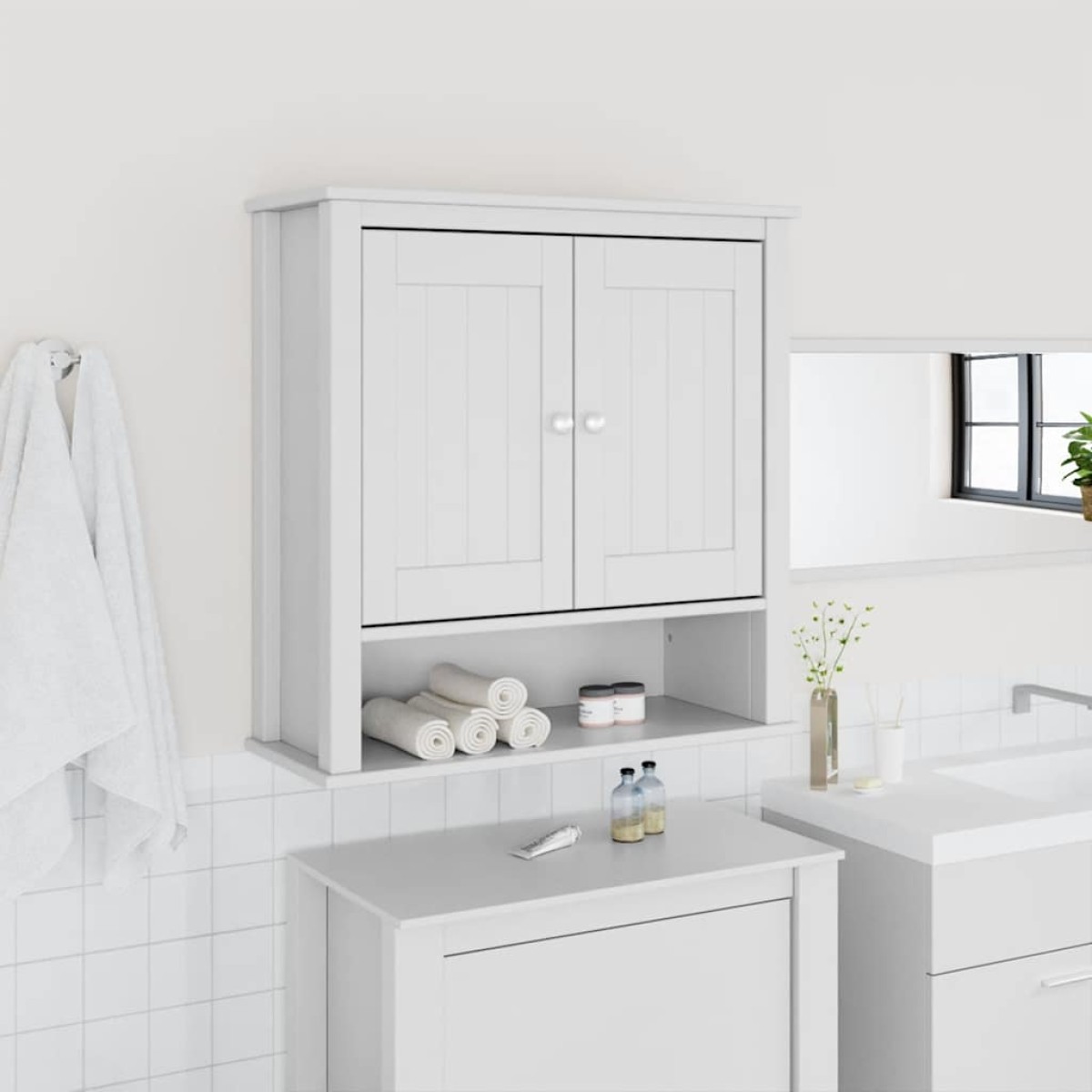 vidaXL Ντουλάπι Μπάνιου Επιτοίχιο BERG Λευκό 69,5x27x71,5εκ Μασίφ Ξύλο