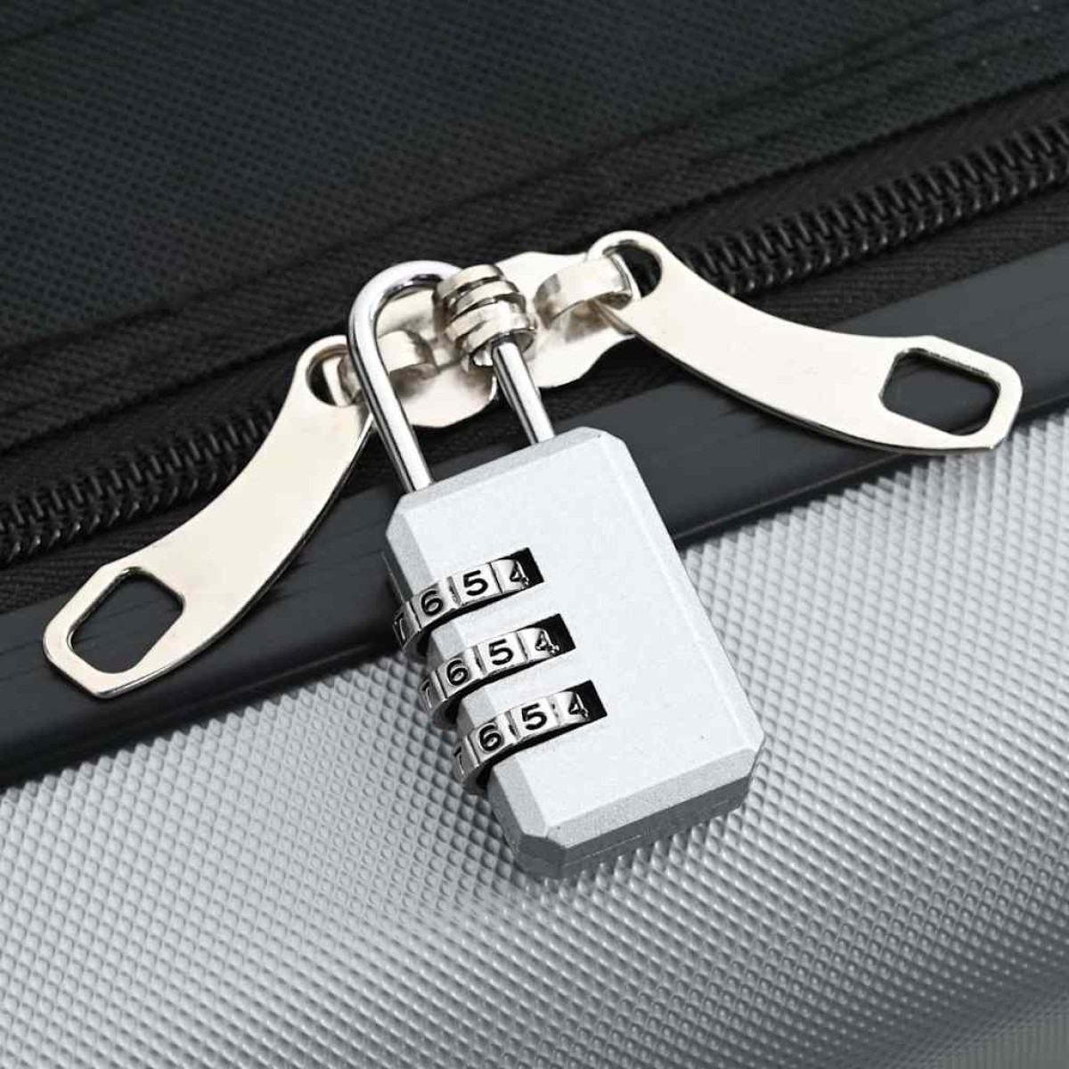 vidaXL Βαλίτσα με κλειδαριά Ασημί 34 x 23 x 55.5 εκ. ΑΒΣ Πλαστικό