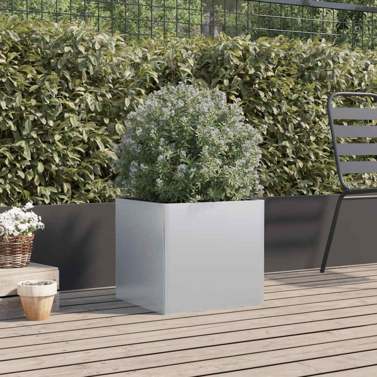 vidaXL Ζαρντινιέρα Ασημί 49 x 47 x 46 εκ. από Γαλβανισμένο Χάλυβα