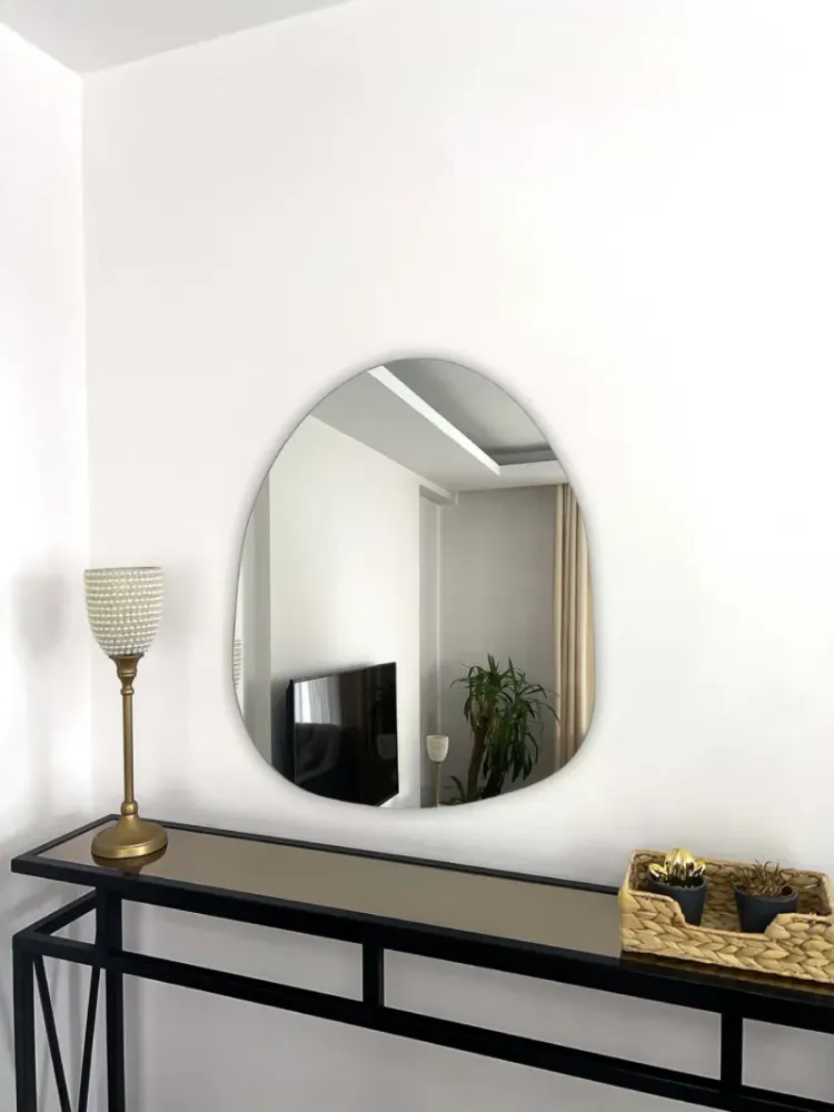 ΑΣΎΜΜΕΤΡΟ ΜΟΝΤΈΛΟ ΚΑΘΡΈΦΤΗ 70x60 cm