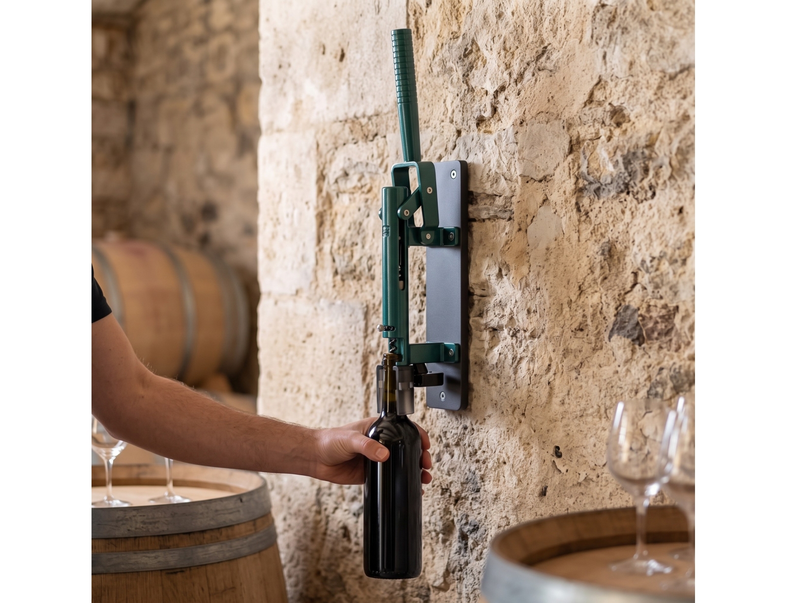 ΣΤΑΘΕΡΆ ΑΝΟΙΧΤΉΡΙΑ ΤΟΊΧΟΥ / ΠΆΓΚΟΥ WALL-MOUNTED CORKSCREW BOJ 110 LUX EMERALD GREEN 0